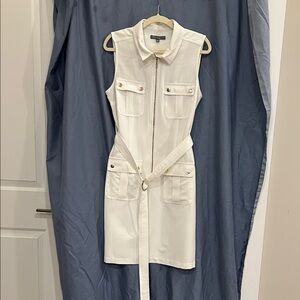 Sharagano White Sleeveless Midi Dress